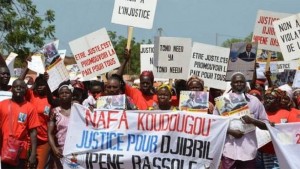 Burkina Faso: Des milliers de partisans de Djibrill Bassolé manifestent pour sa libération