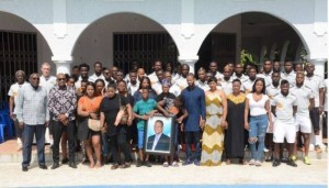 Côte d'Ivoire : Avant leur match face au Mali, les éléphants font leur « Yako » à  la famille Kalou