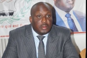 Côte d'Ivoire: Stéphane Kipré,  «Voici  pourquoi le projet constitutionnel est mauvais»