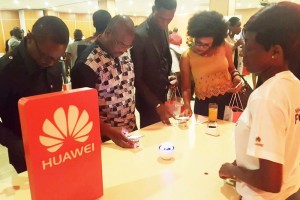 Côte d'Ivoire: Orange présente le Huawei P9