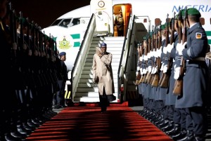 Nigeria: Recadrage du président à  l'endroit de son épouse, Buhari lui dit de rester en «cuisine, au salon et en chambre»