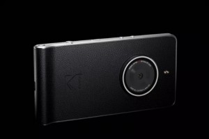 Monde: Kodak lance un smartphone appareil photo