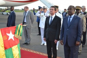 Togo: Arrivée du PM français Manuel Valls à  Lomé