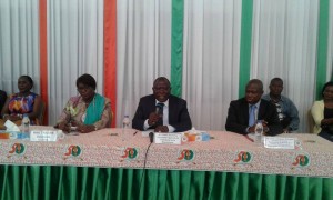 Côte d'Ivoire: Campagne du  «Oui », Cissé Bacongo explique la nouvelle Constitution aux élèves de l'ENA