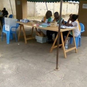Côte d'Ivoire: Référendum, un élu soupçonné de «corrompre» les agents de la CEI à  Yamoussoukro