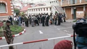 Madagascar:  L'explosion d'une bombe artisanale  fait deux  blessés dans un hôtel de luxe
