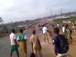 Côte d'Ivoire: Grève dans les services publics à  Duékoué, les élèves mécontents tentent de s'attaquer aux édifices de l'administration