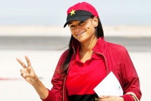 Angola: Contestée à  la tête de la  Sonangol, lsabel dos Santos se défend: «Mon CV parle de lui-même»