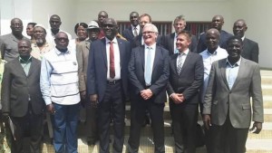 Côte d'Ivoire: Les entreprises ALAN AULD SOLUTIONS apportent leur soutien à  la FENACCI pour la construction de la «Maison des acteurs du commerce »