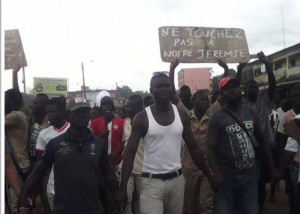 Côte d'Ivoire : Législatives 2016, le choix d'Amon Tanoh pour le compte du RHDP à  Aboisso divise les militants qui ont protesté à  la maison du parti