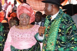 Nigeria: Affaires des comptes de Mme Goodluck gelés, renvoi du procès