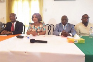 Côte d'Ivoire :  Le Front du refus et la Coalition du non exigent la dissolution de la CEI, le report des législatives et annoncent un rassemblement au siège de l'institution