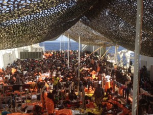 Libye:  1400 nouveaux migrants secourus au large, 11.400 ivoiriens  parmi les rescapés en 2016