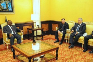 Gabon: Can 2017, Ali Bongo garanti à  Camacho l'assurance d'une parfaite libeté dans l'exercice de sa mission