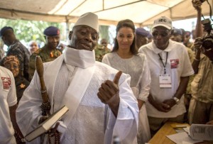 Gambie: Jammeh reconnaît sa défaite, «Même si mon opposant l'avait emporté avec un vote d'avance, j'aurais accepté le résultats du scrutin»