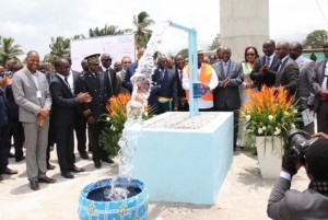 Côte d'Ivoire: La Banque mondiale prête 30 milliards de Fcfa à  l'Etat pour l'alimentation en eau potable en milieu urbain
