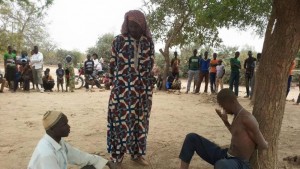 Burkina Faso: Un jeune  torturé à  mort par un groupe d'autodéfense  pour le vol d'un coq