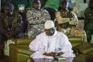 Gambie: La Cour suprême renvoie l'examen du recours de Jammeh au mois de mai, des journalistes sénégalais expulsés du pays