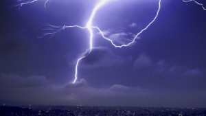 Zimbabwe: Six personnes meurent  foudroyées lors d'un funéraille