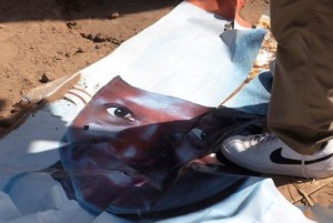 Gambie: Les opérations militaires ont démarré, Jammeh a jusqu'à  minuit pour décider