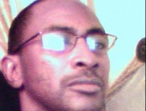 Burkina Faso: Un journaliste agressé et menacé pour des propos «discourtois» envers le président du Faso