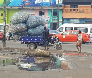 Côte d'Ivoire: Commerce de bouteilles plastiques, réel danger pour la santé