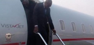 Guinée:De retour d'Addis-Abeba, Alpha Condé accueilli par une foule en liesse à  Conakry