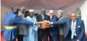 Côte d'Ivoire: Basket-Ball  Africain, pose de la première pierre du futur siège de la fédération  à  Abidjan