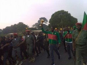 Cameroun: Polémiques autour de la tournée nationale du trophée de la CAN, comme un air de récupération politique