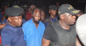 RDC:  Le chef de la secte Bundu Dia Mayala se rend, quatre morts après des accrochages à  Kinshasa