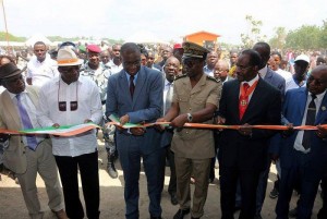 Côte d'Ivoire: La fondation Orange dote les villages d'Allekro et de N'drikouakoukro d'un centre de santé et, d'une école primaire