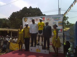 Cameroun: L'ivoirien Issiaka Cissé remporte la première étape de la 14e édition du tour cycliste international du Cameroun