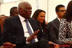 Angola: Jugées «critiques» envers le régime de Dos Santos, deux télés portugaises censurées