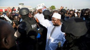 Gambie: Barrow désire plus de «Jambars» sénégalais pour sa sécurité et celle de son régime