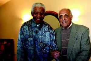 Afrique du sud: Décès du compagnon de cellule de Nelson Mandela, Ahmed Kathrada