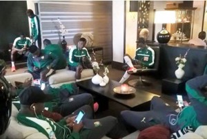 Cameroun: Hugo Broos, «les joueurs n'ont pas mangé à  midi par ce que l'hôtel n'était pas payé»