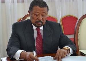 Gabon: En France, Jean Ping vend un plan «chaotique» pour chasser Bongo du pouvoir