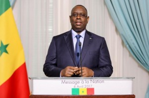 Sénégal: L'opposition menace de ne plus le reconnaître à  partir d'aujourd'hui, Macky Sall dit «rester dans le temps de l'action»