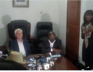 Cameroun: Affaire «Lions n'ont pas mangé », sous pression, Broos cède au chantage et présente ses excuses