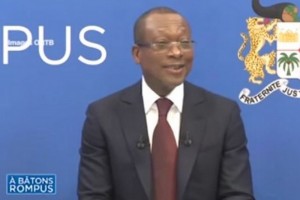 Bénin: Talon abandonne le projet de mandat unique