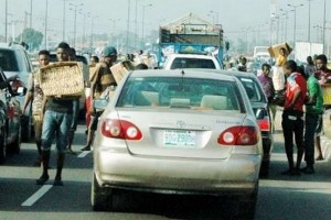 Nigeria: Sanctions pour des «automobilistes-clients» de rue