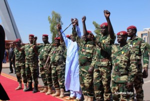 Tchad: Quatre officiers radiés après l'attaque d'un convoi de prisonniers
