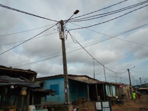 Côte d'Ivoire: Yopougon, il meurt électrocuté en pleine pluie sur un poteau électrique