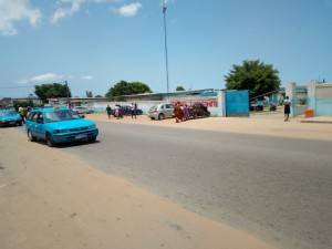 Côte d'Ivoire: Yopougon-Sicogi, un présumé cambrioleur bastonné après avoir poignardé un résident