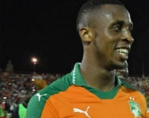 Côte d'Ivoire: Blessé à  la cheville, Kodjia opéré avec succès en Belgique, mais incertitudes sur son temps de guérison