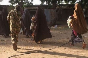 Nigeria: Libération de 82 filles de Chibok, cap sur Abuja