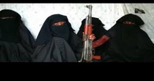 Nigeria: Une lycéenne de Chibok apparaît armée dans une nouvelle vidéo de Boko Haram