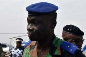 Côte d'Ivoire: Bouaké, le Général de division, Sékou Touré en inspection dans la villa qui aurait servi de cache d'armes