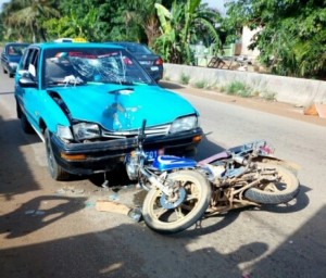 Côte d'Ivoire: Yopougon, un motocycliste grièvement blessé par un taxi Wôrô-wôrô