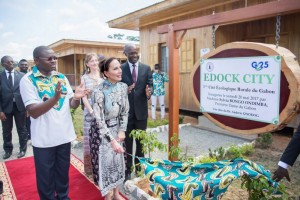 Gabon: «Edock City», la première cité rurale écologique exclusivement bà¢tie avec du bois voit le jour dans le Woleu-Ntem